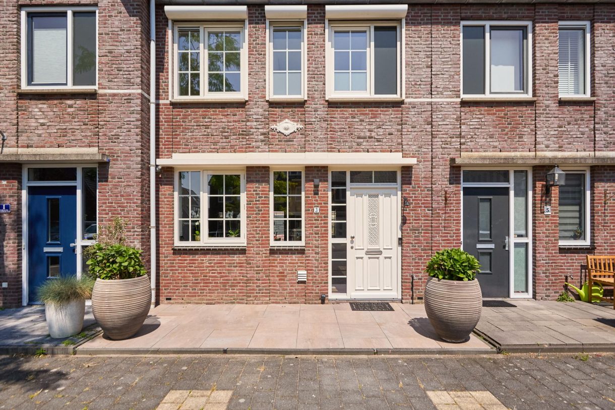 Te koop: Foto Woonhuis aan de Woestijnstraat 3 in Purmerend