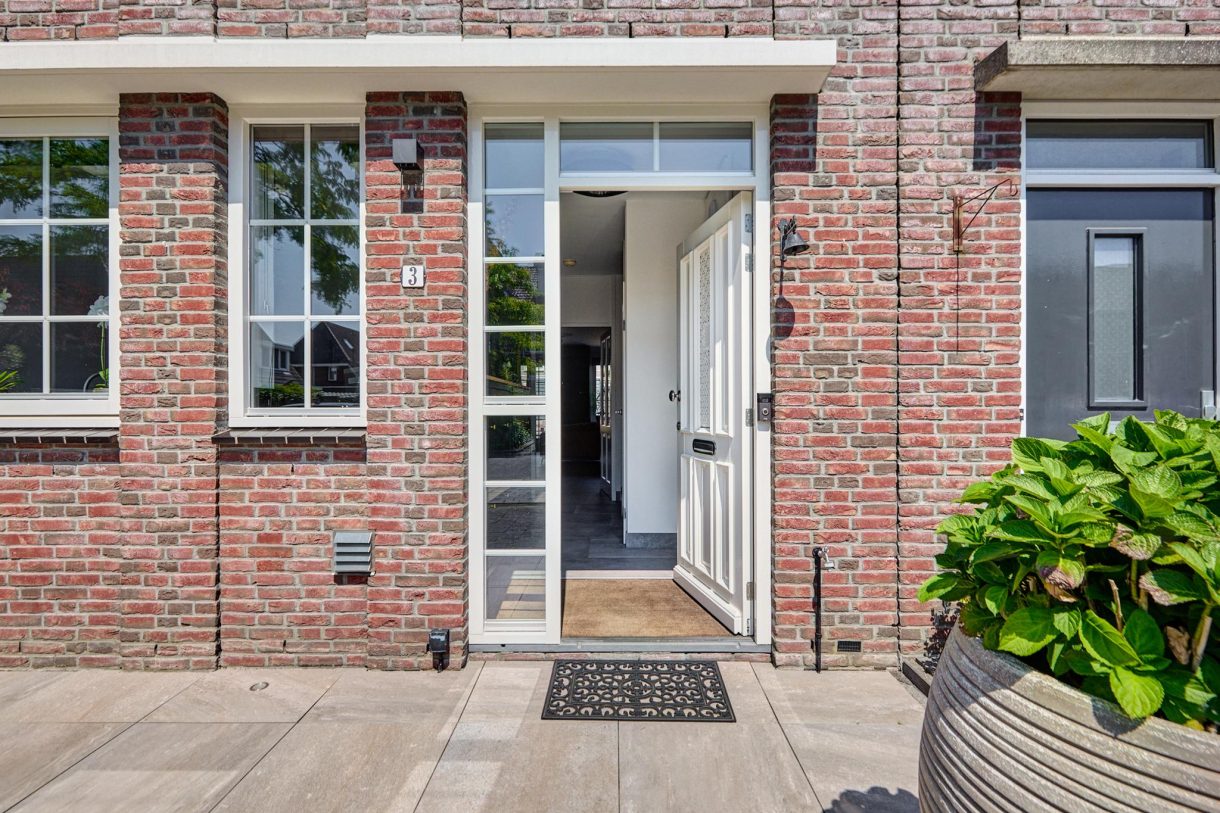 Te koop: Foto Woonhuis aan de Woestijnstraat 3 in Purmerend