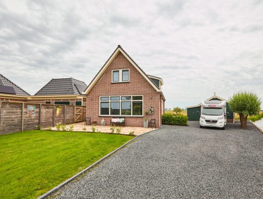 Hoofdfoto van Middelie Middelie 100