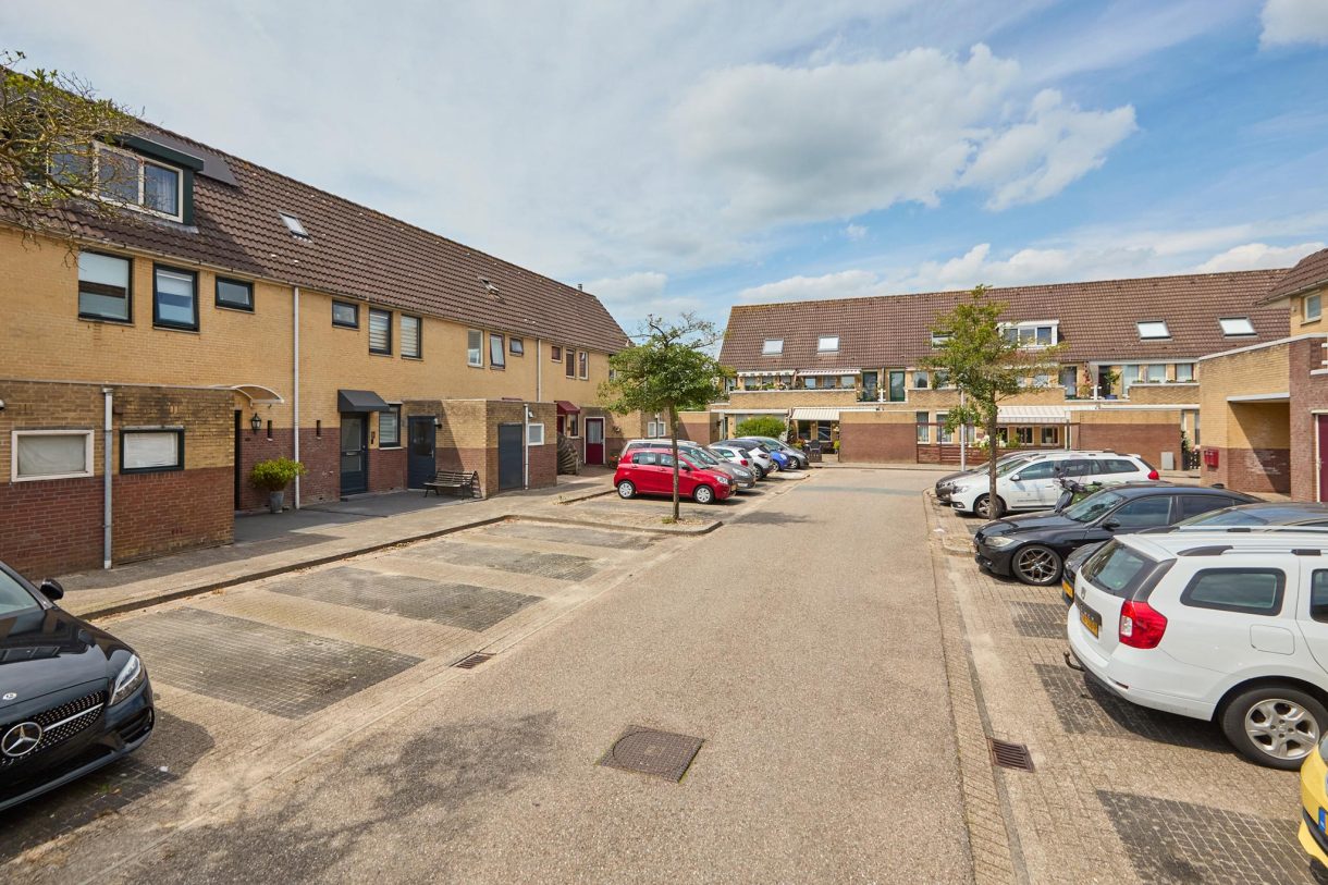 Te koop: Foto Woonhuis aan de Goudenregenstraat 107 in Purmerend