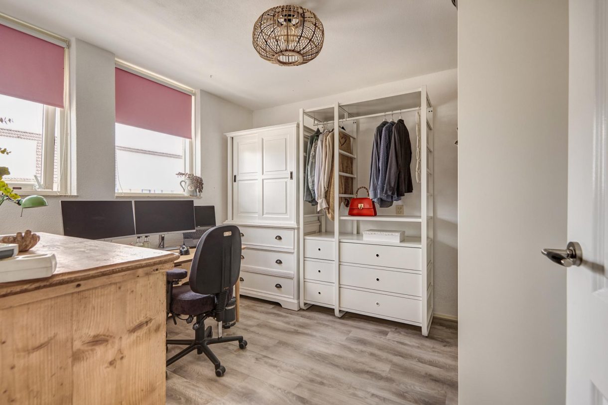 Te koop: Foto Woonhuis aan de Goudenregenstraat 107 in Purmerend