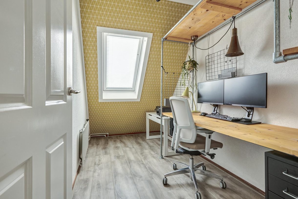 Te koop: Foto Woonhuis aan de Goudenregenstraat 107 in Purmerend