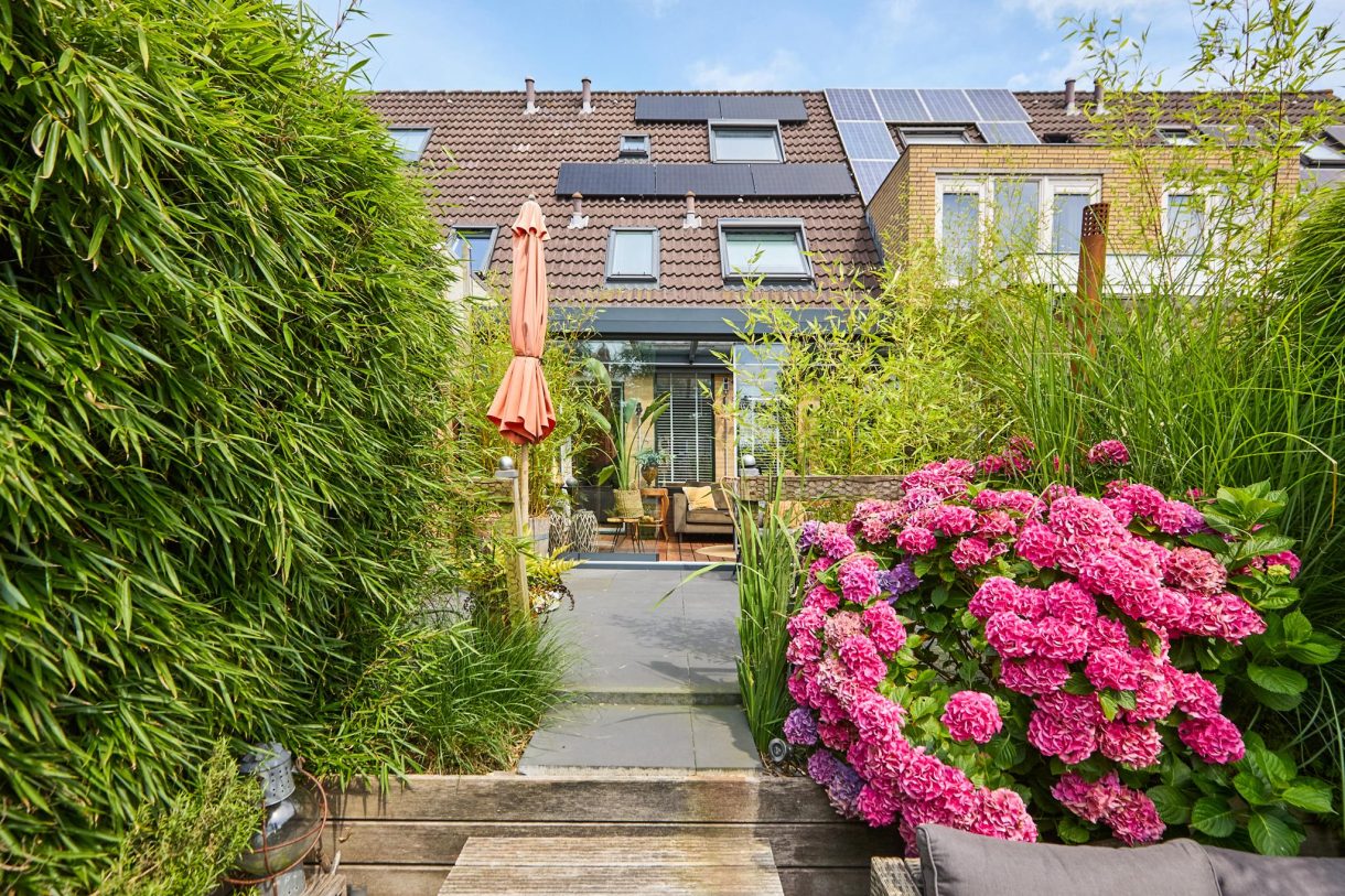 Te koop: Foto Woonhuis aan de Goudenregenstraat 107 in Purmerend