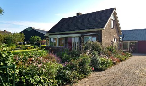 Te huur: Foto Woonhuis aan de Ursemmerweg 1a in Hensbroek