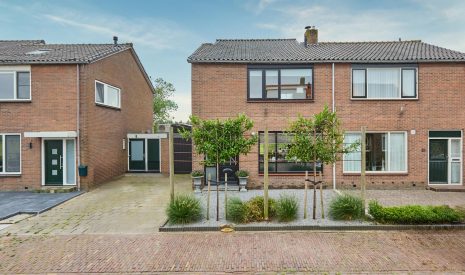 Te koop: Foto Woonhuis aan de Oostwijk 12 in Graft