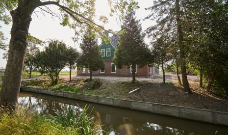 Te koop: Foto Woonhuis aan de Zuiderweg 27 in Wijdewormer