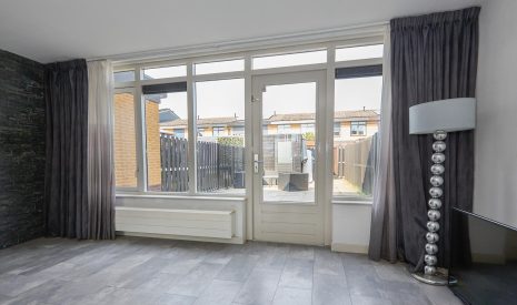 Te koop: Foto Woonhuis aan de Zoeloestraat 21 in Purmerend