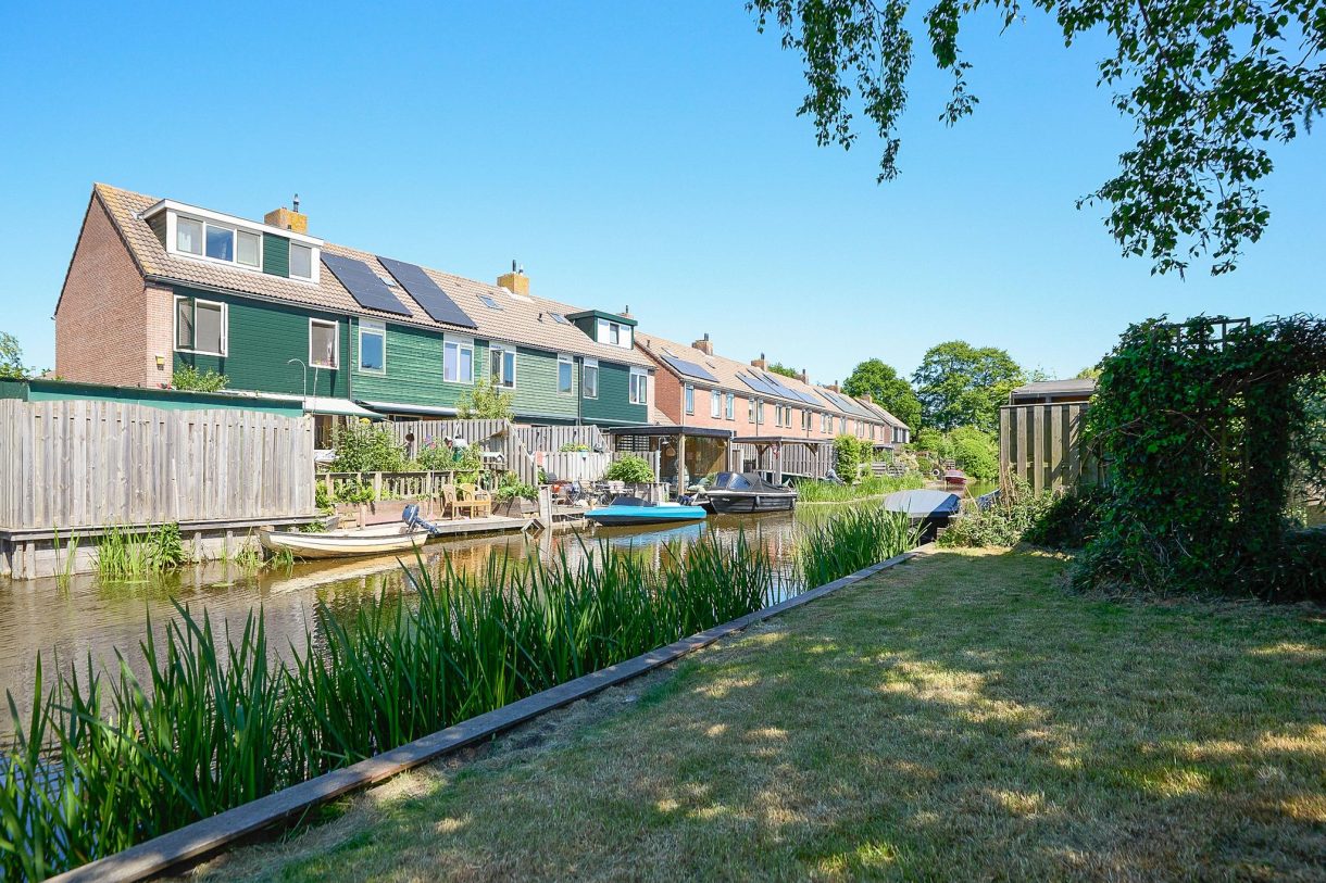 Te koop: Foto Woonhuis aan de Aggelenstraat 30 in De Rijp