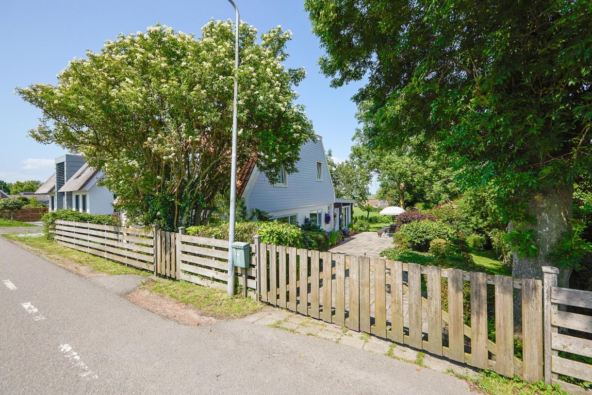Te koop: Foto Woonhuis aan de Dorpsweg 13 in Oudendijk