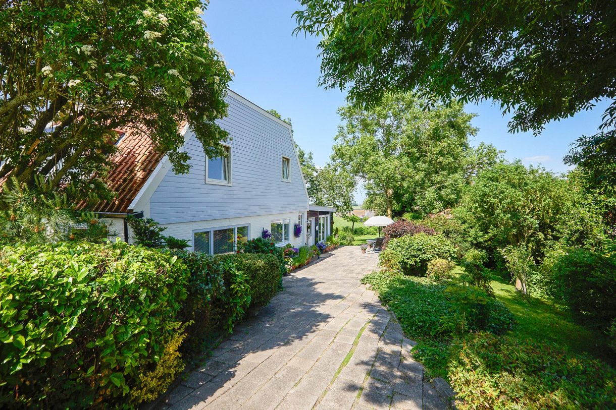 Te koop: Foto Woonhuis aan de Dorpsweg 13 in Oudendijk