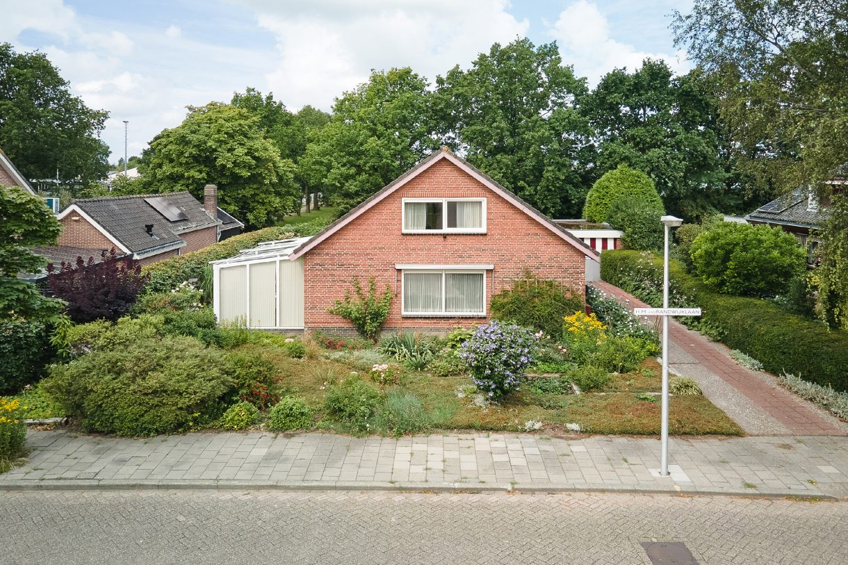 Te koop: Foto Woonhuis aan de H.M. van Randwijklaan 15 in Middenbeemster