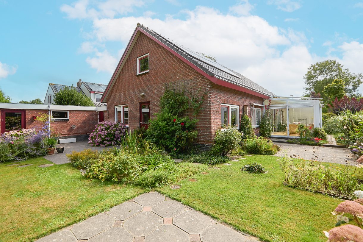 Te koop: Foto Woonhuis aan de H.M. van Randwijklaan 15 in Middenbeemster