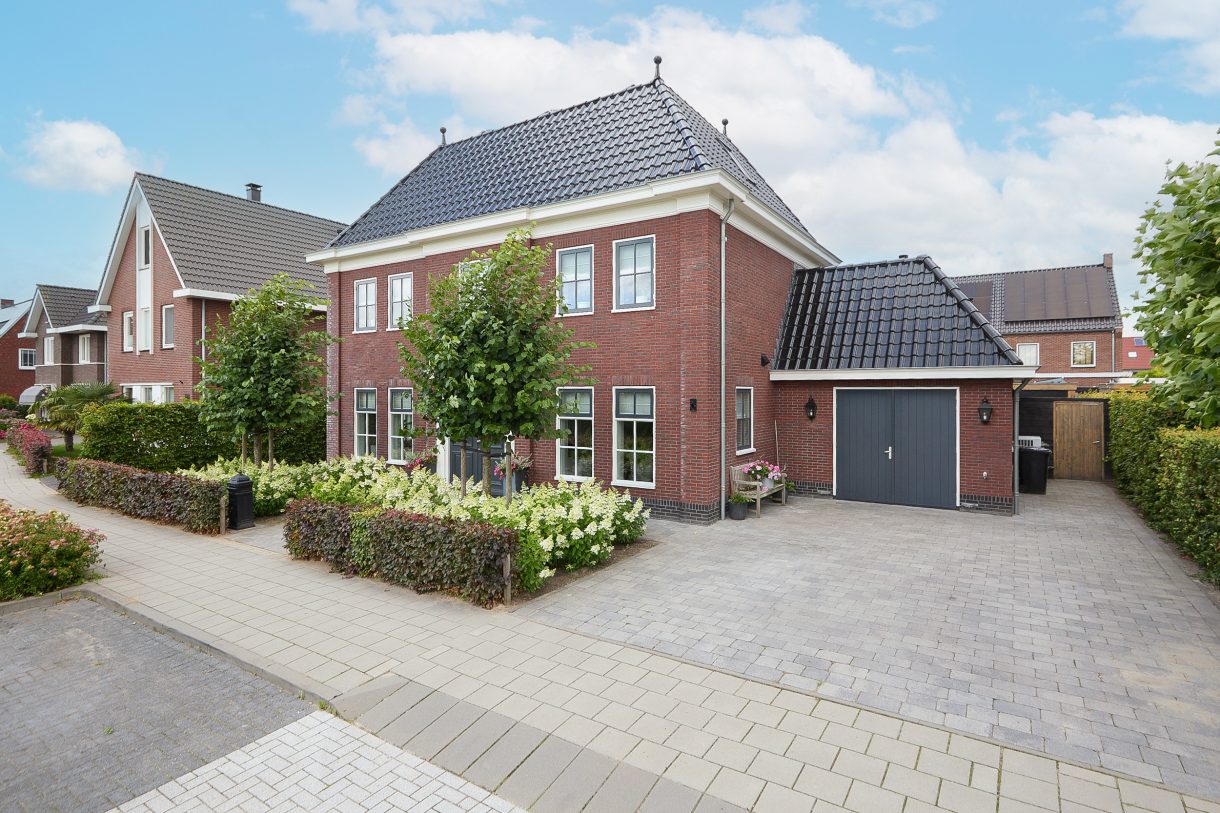 Te koop: Foto Woonhuis aan de Dorpsvaart 9 in De Goorn