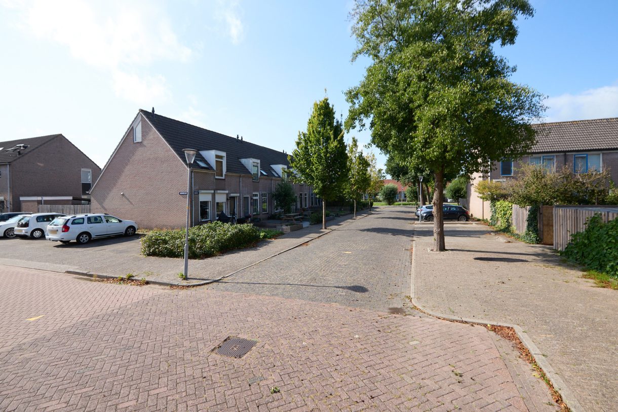 Te koop: Foto Woonhuis aan de Zeeaster 3 in Oosthuizen