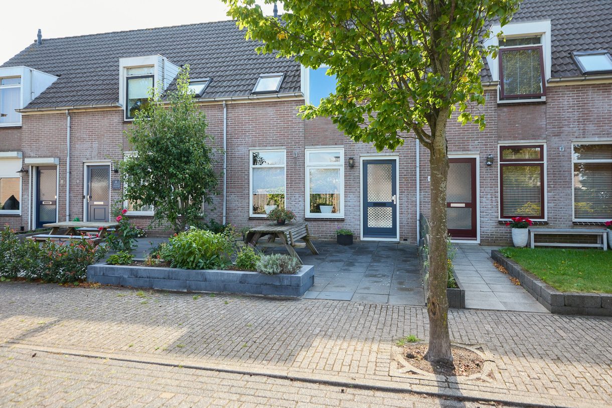 Te koop: Foto Woonhuis aan de Zeeaster 3 in Oosthuizen