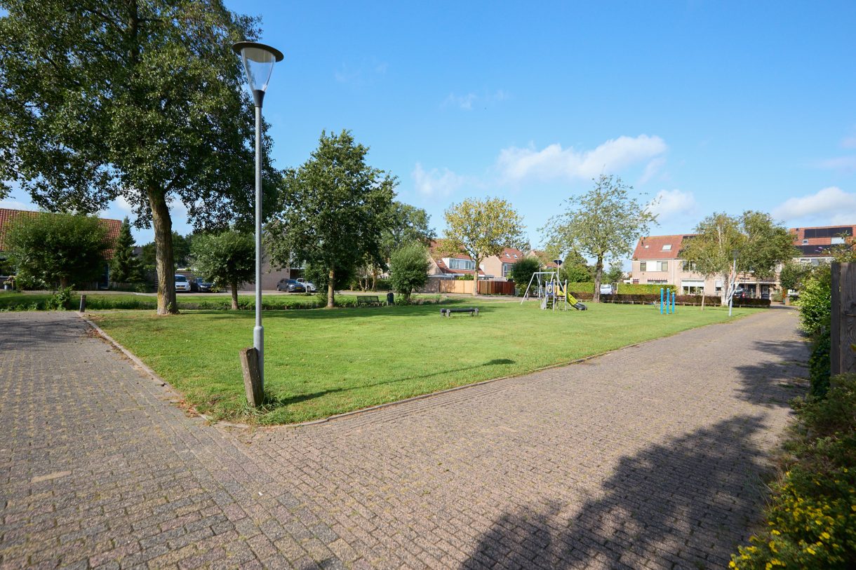 Te koop: Foto Woonhuis aan de Zeeaster 3 in Oosthuizen